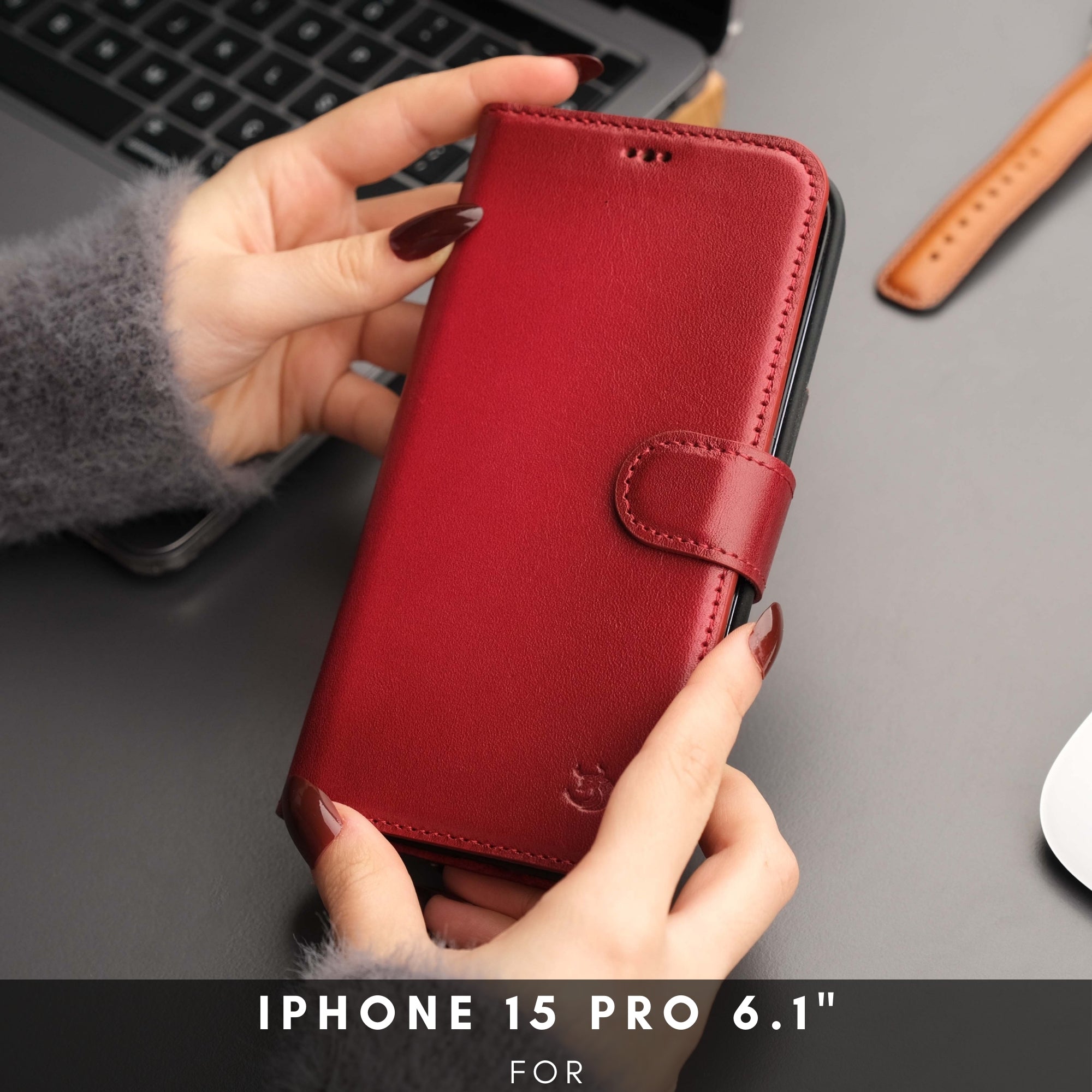 Casper Leather iPhone 15 Pro Wallet Case | MagSafe-Red---TORONATA