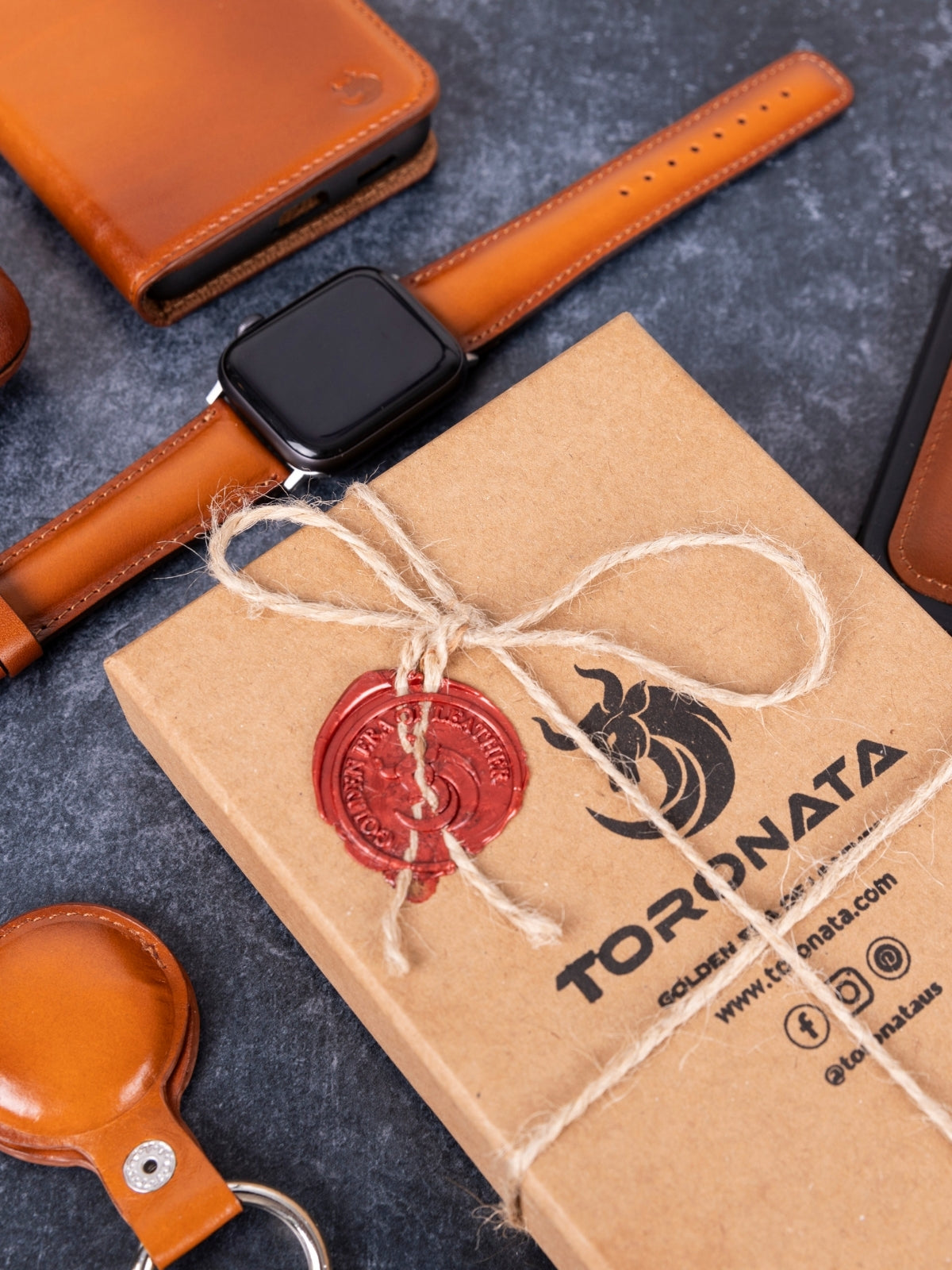 Luxury Leather iPhone Cases, Watch Bands, Bags & Wallets - TORONATA