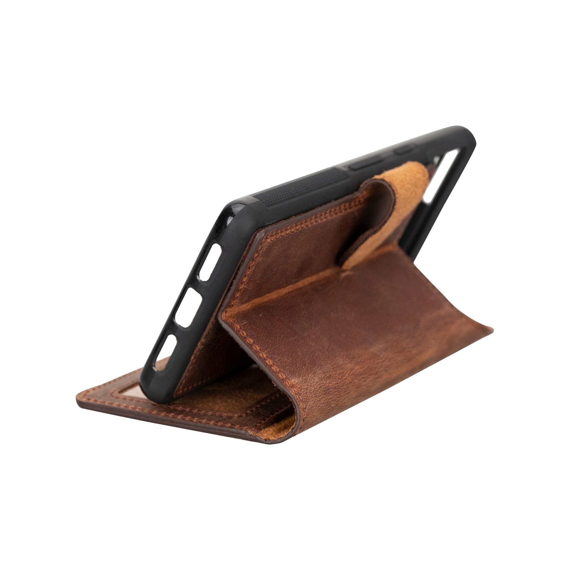 Full-grain leather Google outlet Pixel 7 Pro case - Brown leather with two pockets voor cards - Available for all Google Pixel models